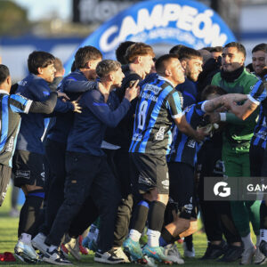 Torneo Apertura. Estadio Belvedere.