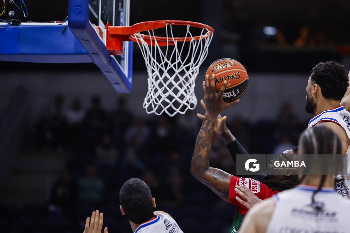 Frank Hassell, de Aguada. Liga Uruguaya de Básquetbol. Antel Arena.