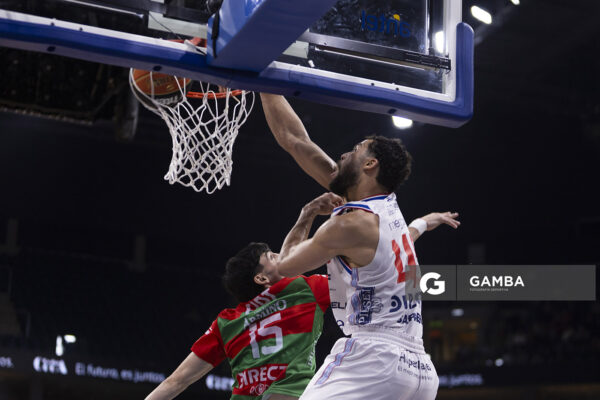 Joao Pereira, de Nacional. Liga Uruguaya de Básquetbol. Antel Arena.
