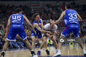 Santiago Vidal, de Aguada. Liga Uruguaya de Básquetbol. Antel Arena.