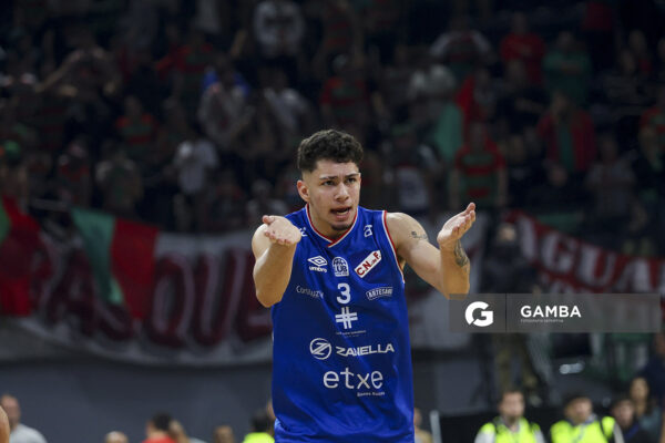 Agustín Méndez, de Nacional. Liga Uruguaya de Básquetbol. Antel Arena.