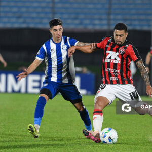 Wellington, de Vitoria. Copa Conmebol Sudamericana. Estadio Centenario.