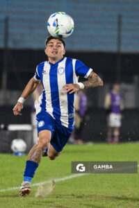 Julián Contrera, de Cerro Largo. Copa Conmebol Sudamericana. Estadio Centenario.