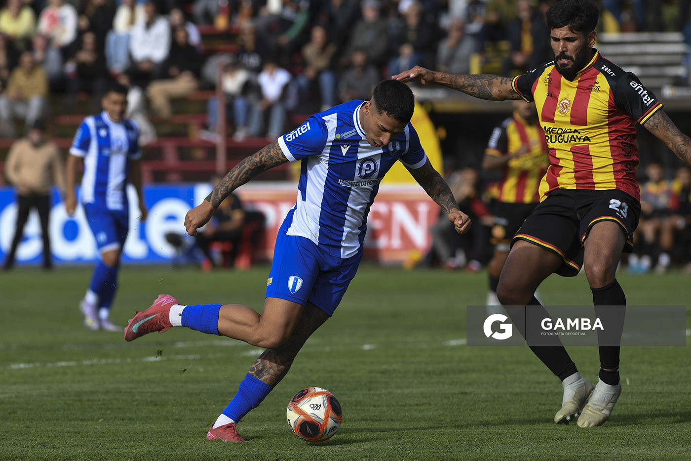 Agustín Rodríguez, de Juventud de Las Piedras. Torneo Apertura. Estadio Abraham Paladino.