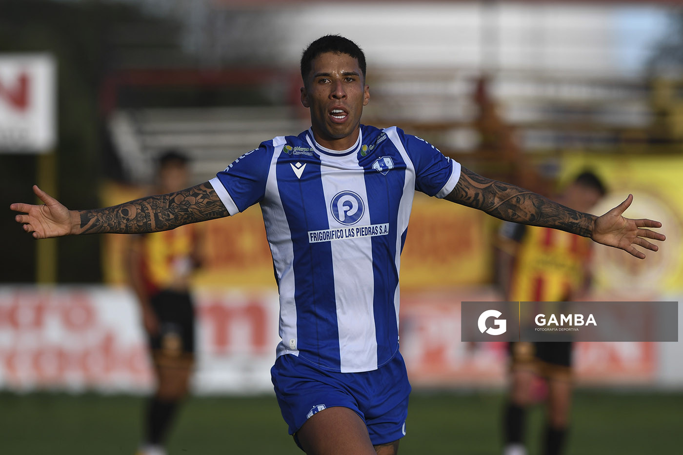 Agustín Rodríguez, de Juventud de Las Piedras. Torneo Apertura. Estadio Abraham Paladino.