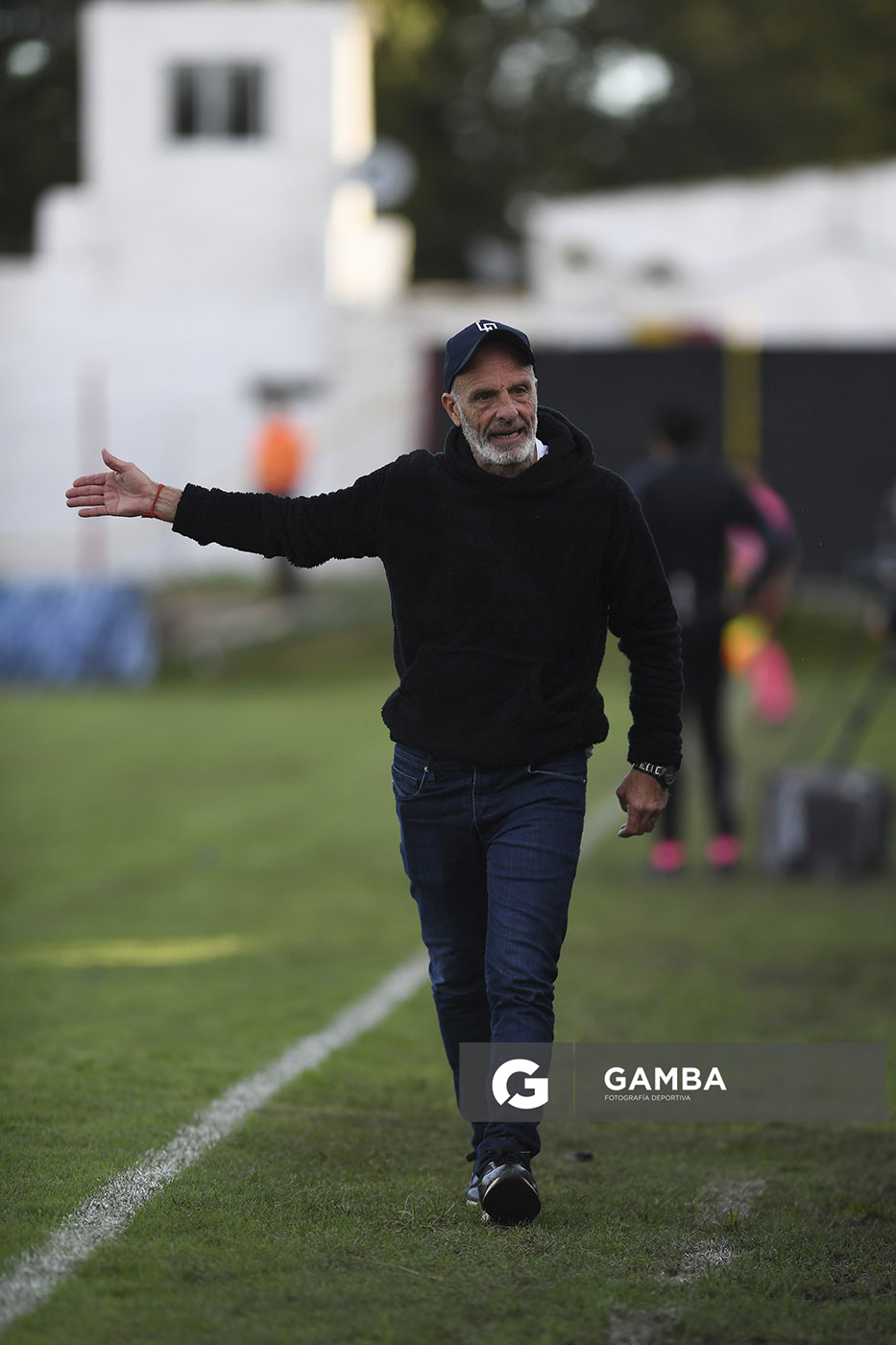 Diego Monarriz, director técnico de Juventud de Las Piedras. Torneo Apertura. Estadio Abraham Paladino.