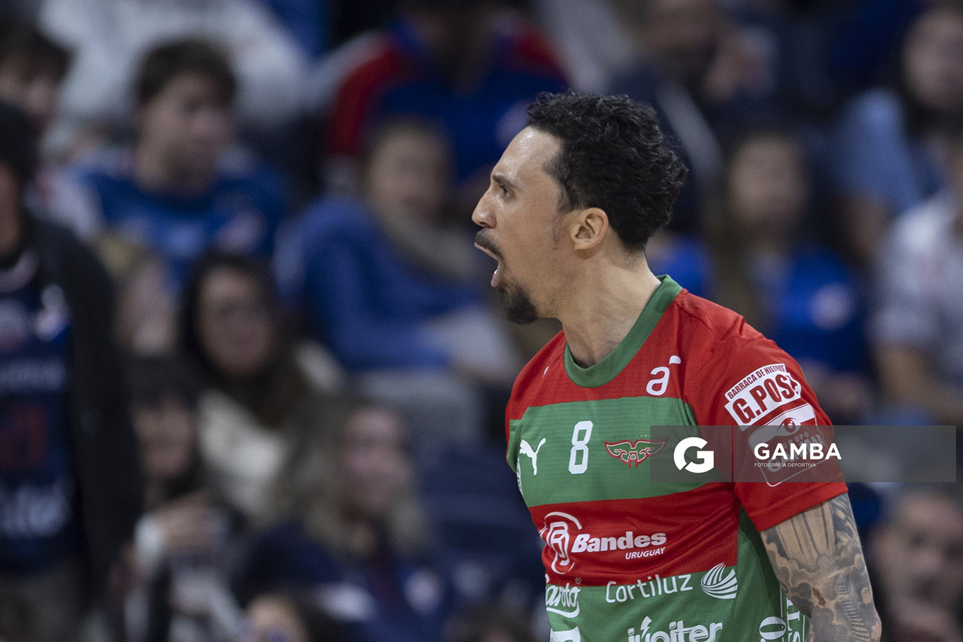 Donald Sims, de Aguada. Liga Uruguaya de Básquetbol. Antel Arena.