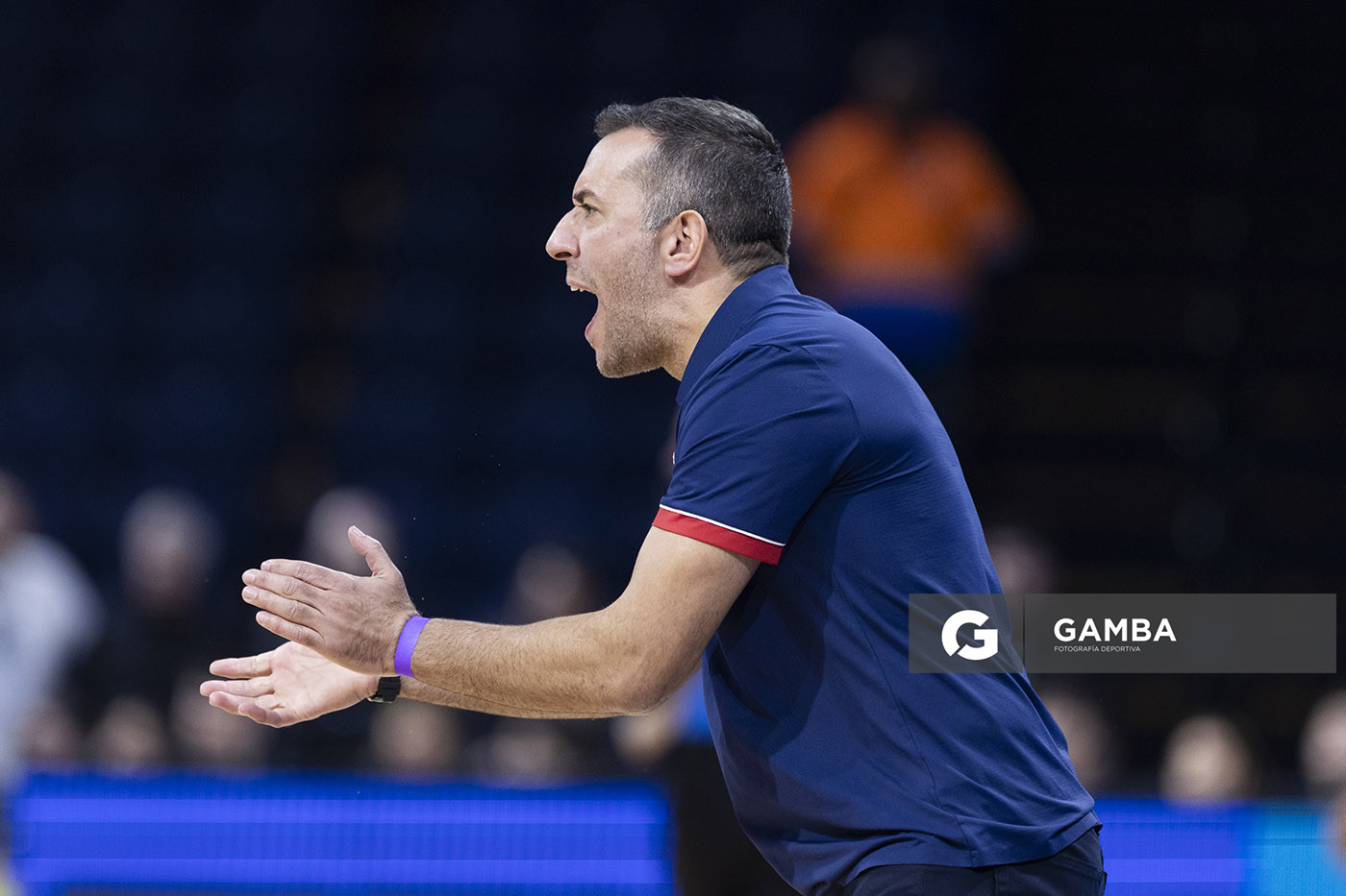 Álvaro Ponce, director técnico de Nacional. Liga Uruguaya de Básquetbol. Antel Arena.