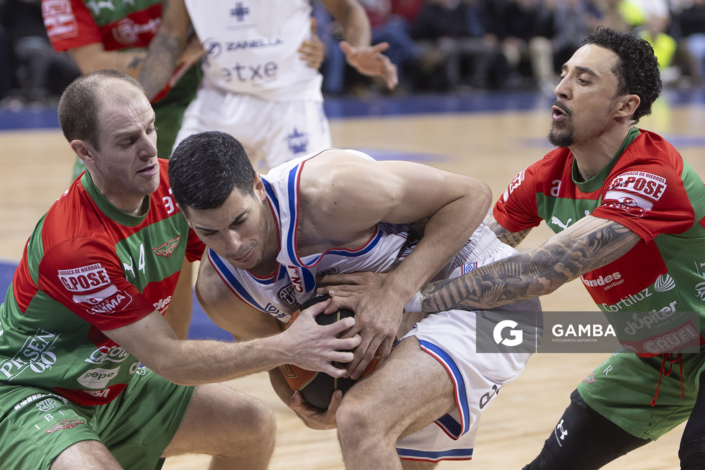 Bernardo Barrera, de Nacional. Liga Uruguaya de Básquetbol. Antel Arena.