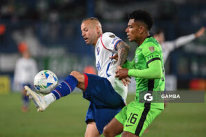 Nicolás López, de Nacional. Copa Conmebol Libertadores. Estadio Gran Parque Central.