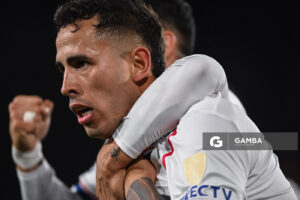 Christian Oliva, de Nacional. Copa Conmebol Libertadores. Estadio Gran Parque Central.