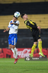 Claudio Baeza, de Vélez Sarsfield. Copa Conmebol Libertadores. Estadio Campeón del Siglo.