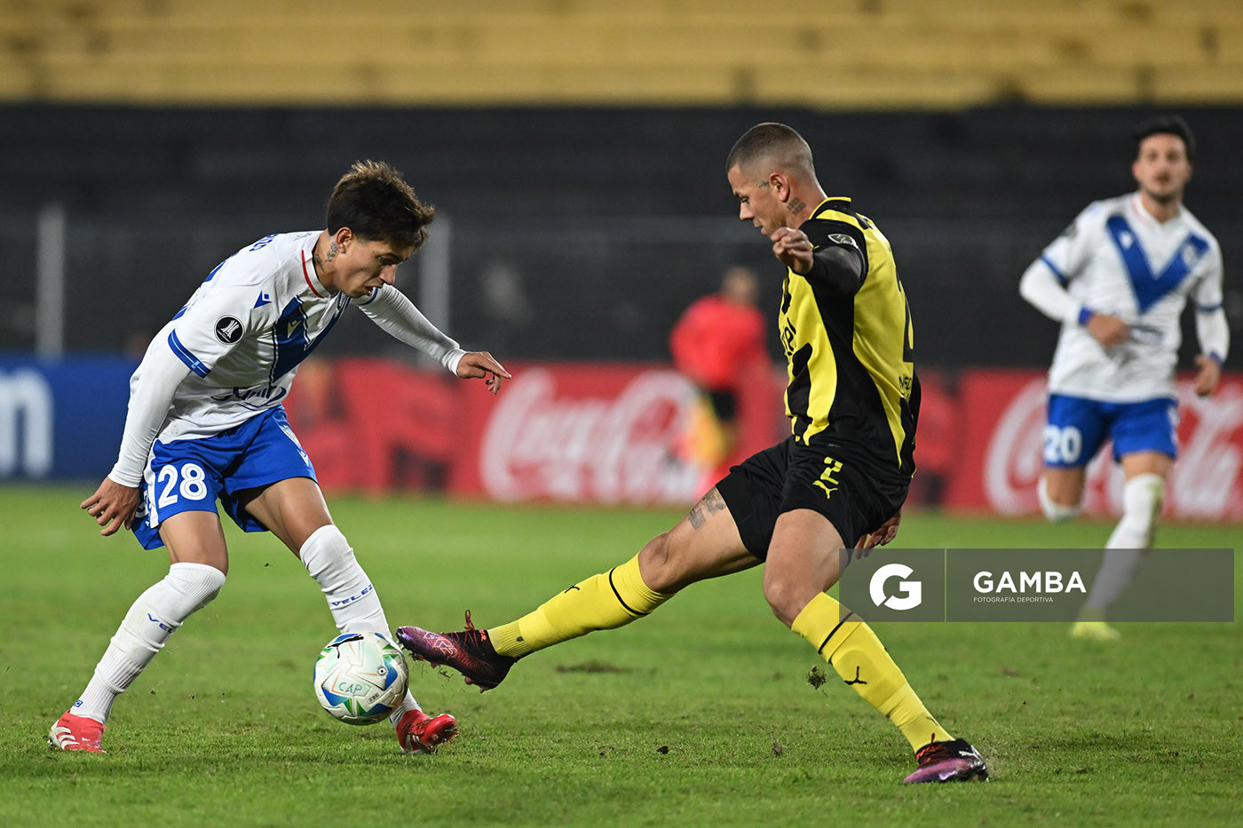 Maher Carrizo, de Vélez Sarsfield. Copa Conmebol Libertadores. Estadio Campeón del Siglo.