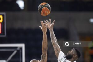 Jamil Wilson, de Aguada. Liga Uruguaya de Básquetbol. Antel Arena.