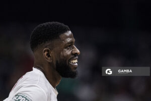 Jamil Wilson, de Aguada. Liga Uruguaya de Básquetbol. Antel Arena.