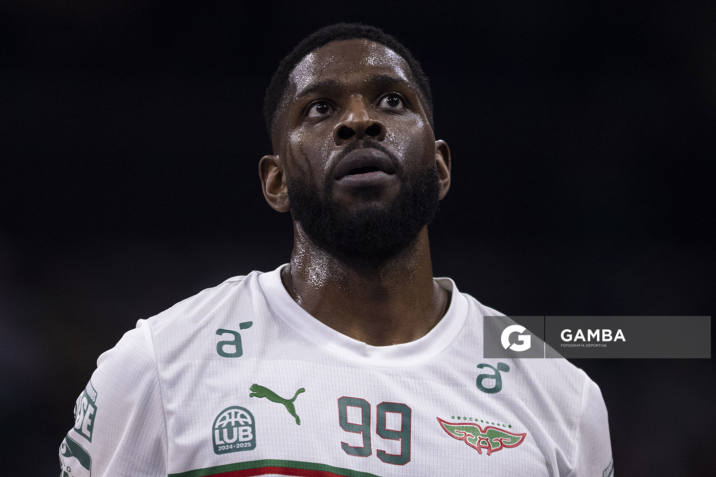 Jamil Wilson, de Aguada. Liga Uruguaya de Básquetbol. Antel Arena.