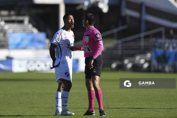Yonathan Rodríguez, de Nacional. Torneo Intermedio. Estadio Parque Alfredo V. Viera.
