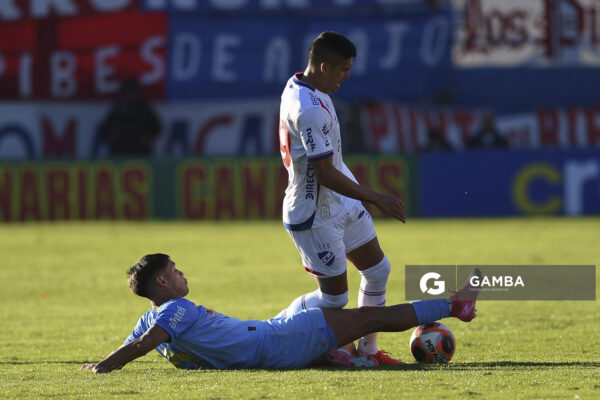 Julián Millán, de Nacional. Torneo Intermedio. Estadio Parque Alfredo V. Viera.