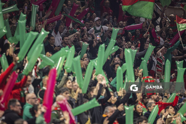 Hinchas de Aguada. Liga Uruguaya de Básquetbol. Antel Arena.