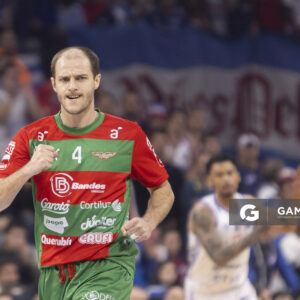 Santiago Vidal, de Aguada. Liga Uruguaya de Básquetbol. Antel Arena.