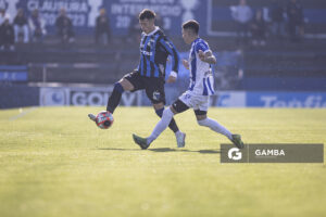 Facundo Perdomo, de Liverpool. Torneo Intermedio. Estadio Belvedere.