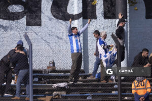 Hinchas de Cerro Largo. Torneo Intermedio. Estadio Belvedere.