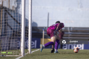 Gino Santilli, golero de Cerro Largo. Torneo Intermedio. Estadio Belvedere.