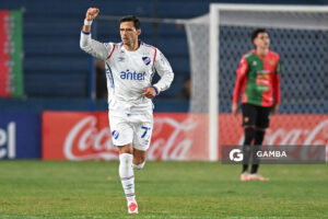 Nicolás Rodríguez, de Nacional. Torneo Intermedio. Estadio Gran Parque Central.