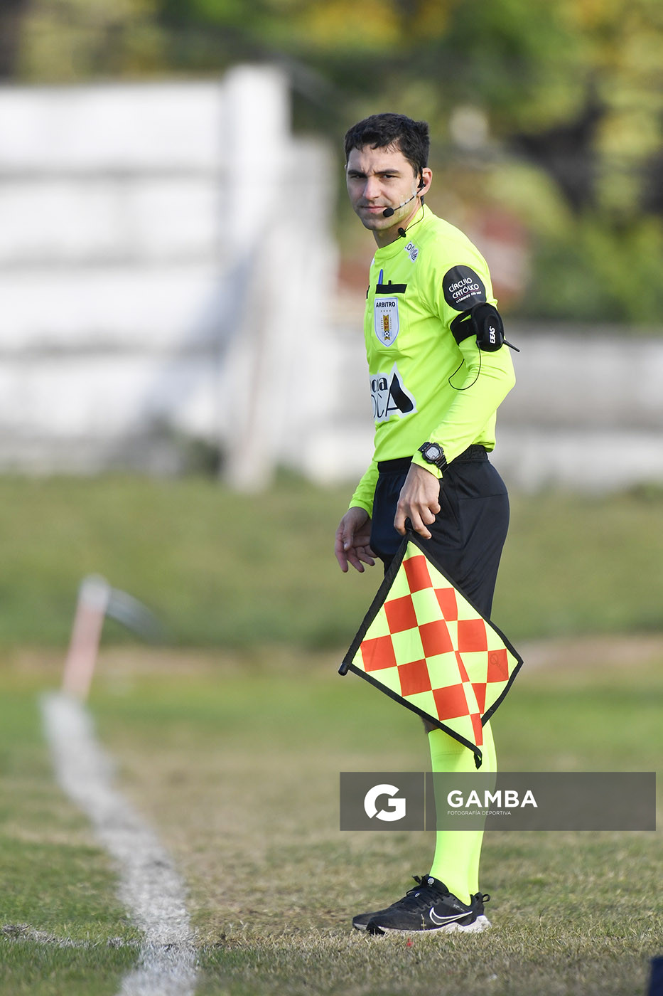 Juan Sangiovanni, primer árbitro asistente. Campeonato Uruguayo de Fútbol Femenino. Parque Ancap.
