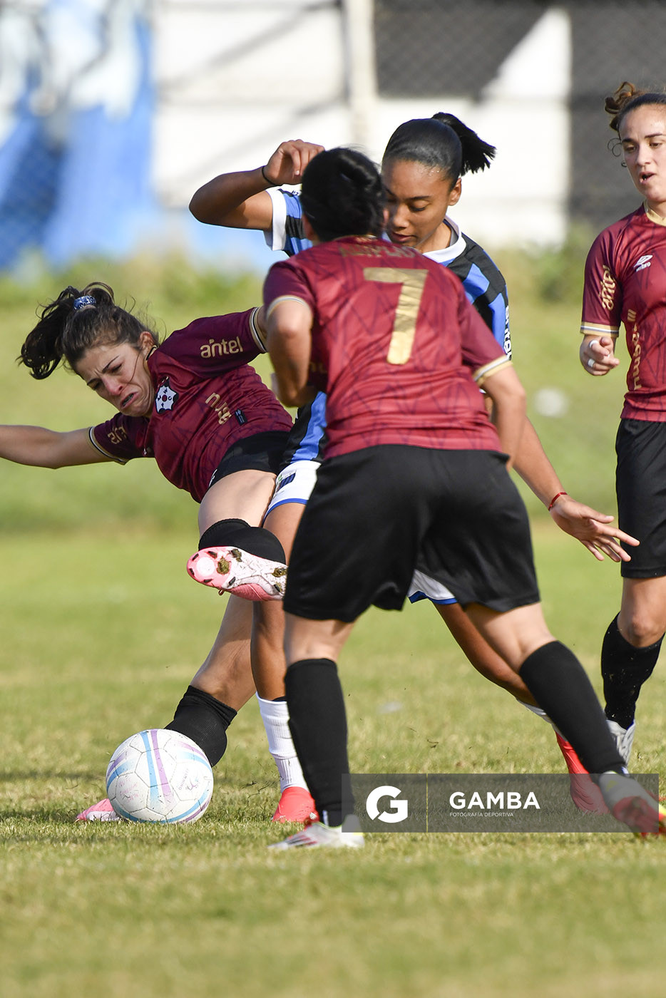 Agustina Gómez, de Liverpool. Campeonato Uruguayo de Fútbol Femenino. Parque Ancap.