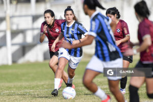 Julieta Lados, de Liverpool. Campeonato Uruguayo de Fútbol Femenino. Parque Ancap.