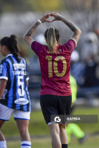 Tamara Ocampo, de Wanderers. Campeonato Uruguayo de Fútbol Femenino. Parque Ancap.