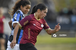 Natalia Sosa, de Wanderers. Campeonato Uruguayo de Fútbol Femenino. Parque Ancap.