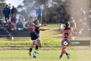 Tamara Ocampo, de Wanderers. Campeonato Uruguayo de Fútbol Femenino. Parque Ancap.