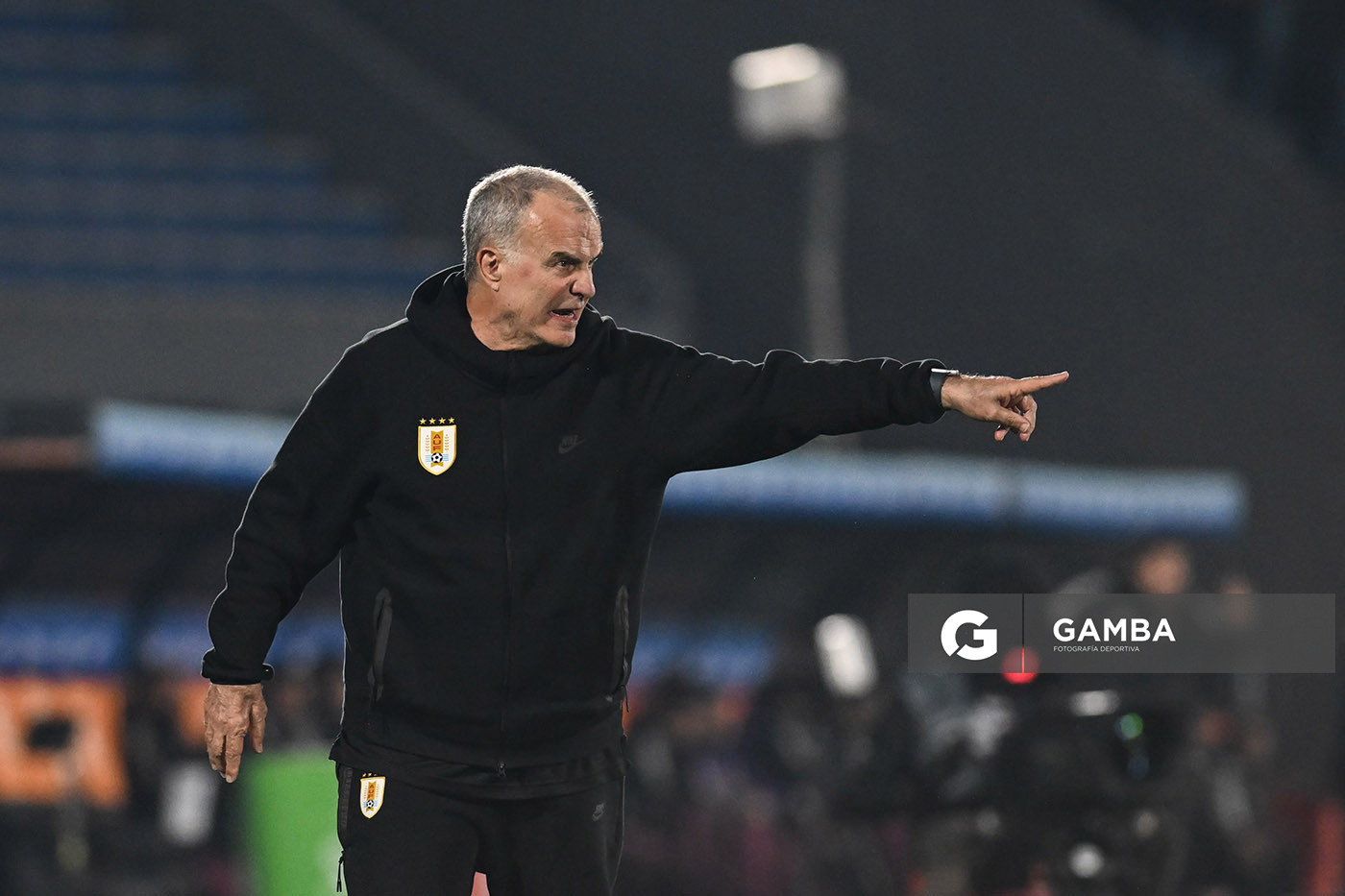Marcelo Bielsa, director técnico de Uruguay. Eliminatorias Sudamericanas. Estadio Centenario.