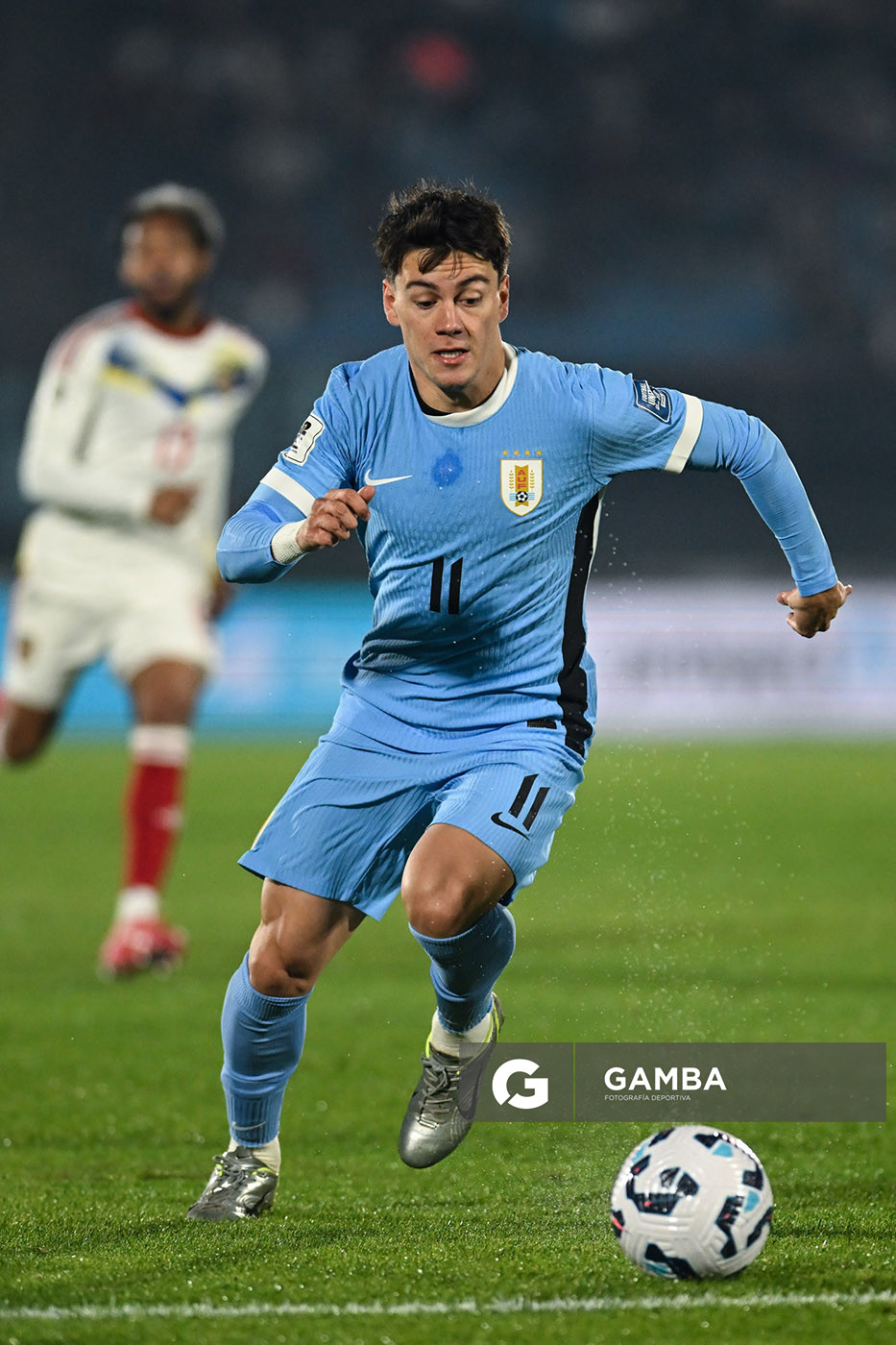 Facundo Pellistri, de Uruguay. Eliminatorias Sudamericanas. Estadio Centenario.