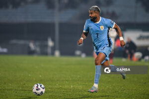 Rodrigo Aguirre, de Uruguay. Eliminatorias Sudamericanas. Estadio Centenario.