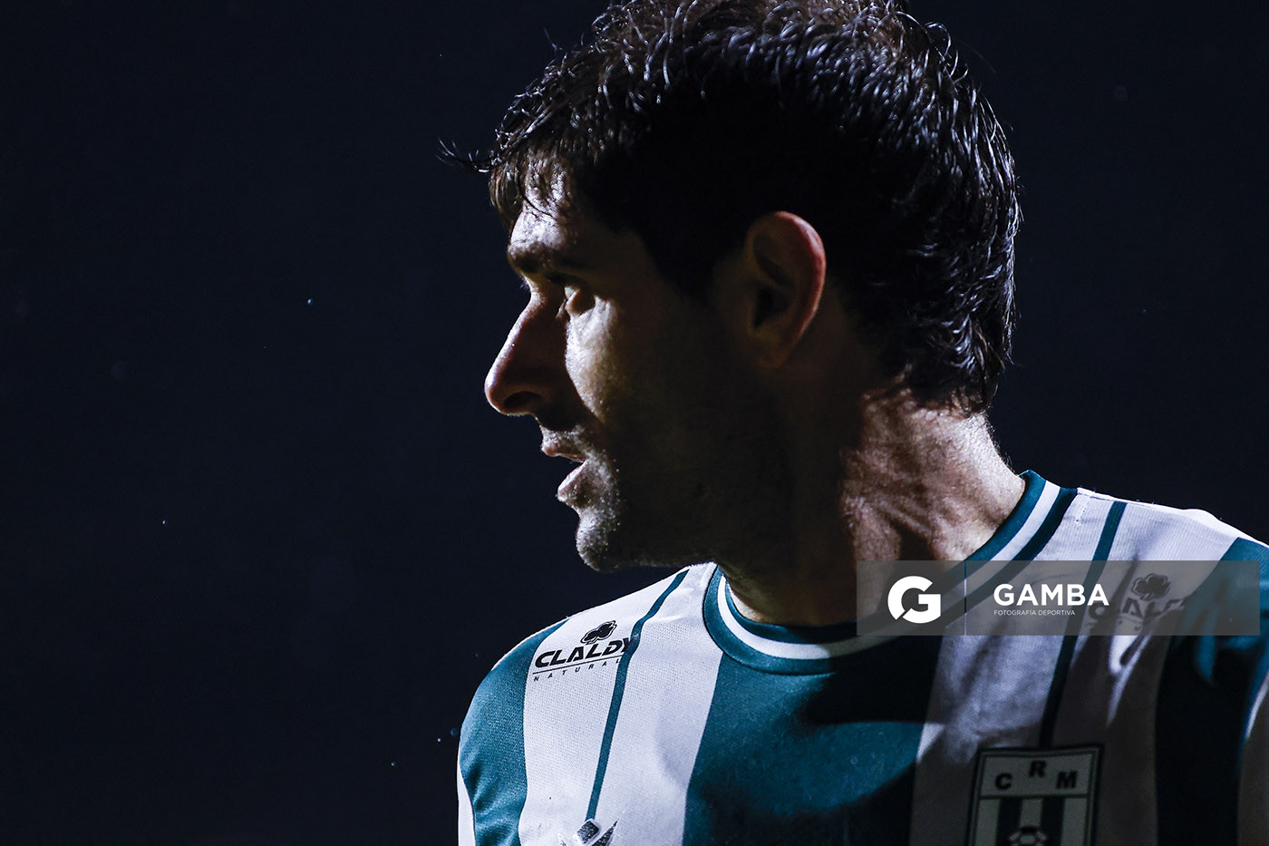 Gastón Bueno, de Racing. Torneo Intermedio. Estadio Parque Alfredo V. Viera.