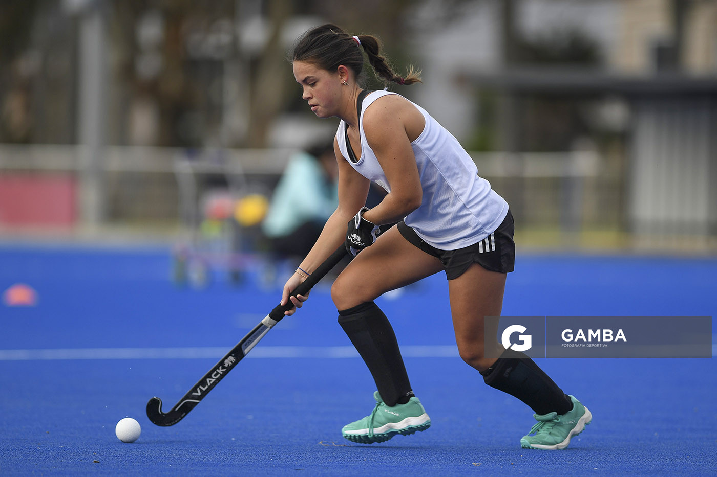 Lupe Curutchague Diaz. Cancha Celeste. Entrenamiento de la selección uruguaya femenina de Hockey.