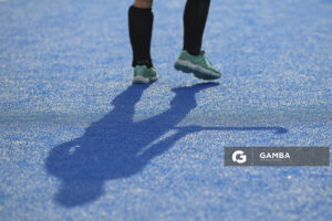 Cancha Celeste. Entrenamiento de la selección uruguaya femenina de Hockey.