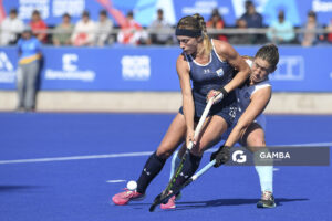 Julieta Jankunas, de Argentina. Agustina Taborda, de Uruguay. Juegos Panamericanos Santiago 2023. Estadio Nacional Julio Martínez.