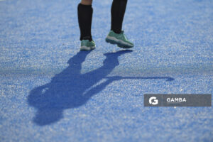 Cancha Celeste. Entrenamiento de la selección uruguaya femenina de Hockey.