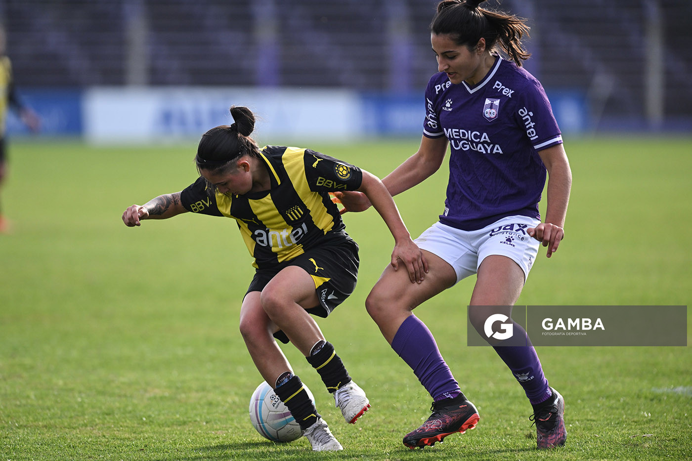 Érika Vidiella, de Peñarol. Campeonato Uruguayo de Fútbol Femenino. Estadio Luis Franzini.