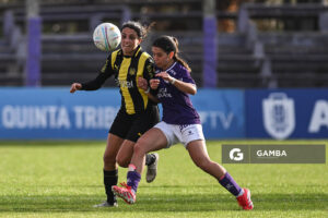 Maia Fernández, de Peñarol. Campeonato Uruguayo de Fútbol Femenino. Estadio Luis Franzini.