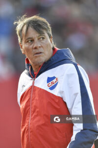 Leonardo Romay, entrenador de arqueros de Nacional. Torneo Intermedio. Estadio Silvestre Octavio Landoni.
