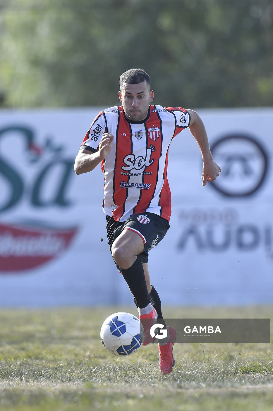 Federico Tubín, de Atenas. 21ª Copa Nacional de Clubes. Parque Lorenzo Costa Montano.