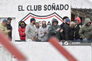 Hinchas de Atenas. 21ª Copa Nacional de Clubes. Parque Lorenzo Costa Montano.