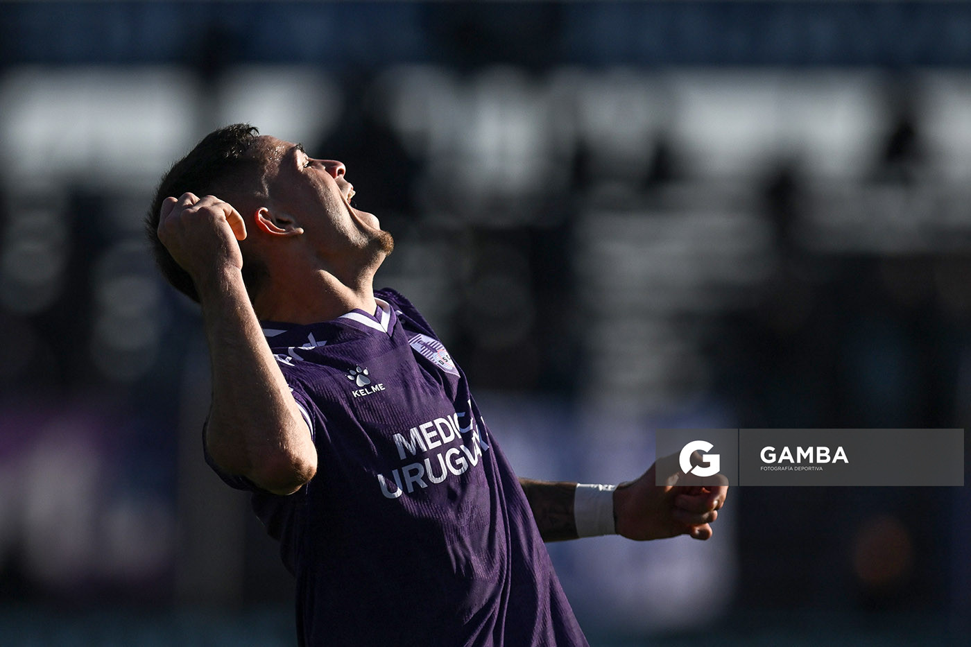 Germán Barrios, de Defensor Sporting. Torneo Intermedio. Estadio Luis Franzini.
