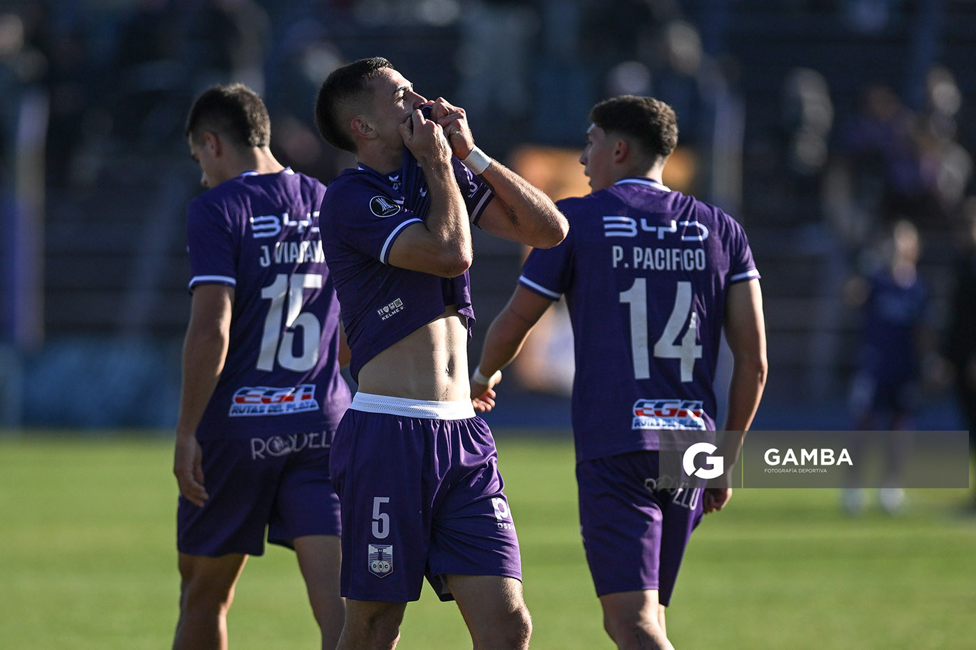 Germán Barrios, de Defensor Sporting. Torneo Intermedio. Estadio Luis Franzini.