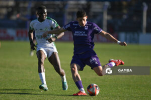 Patricio Pacífico, de Defensor Sporting. Torneo Intermedio. Estadio Luis Franzini.